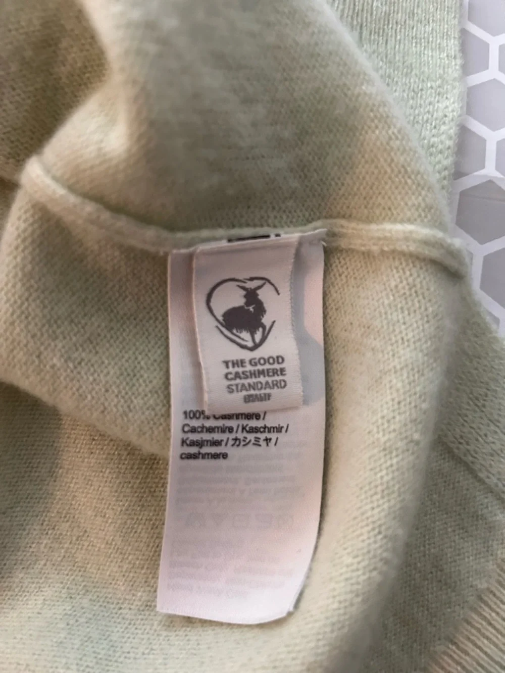 J.Crew 100% Cashmere Mint Green Crewneck Sweater. Size M